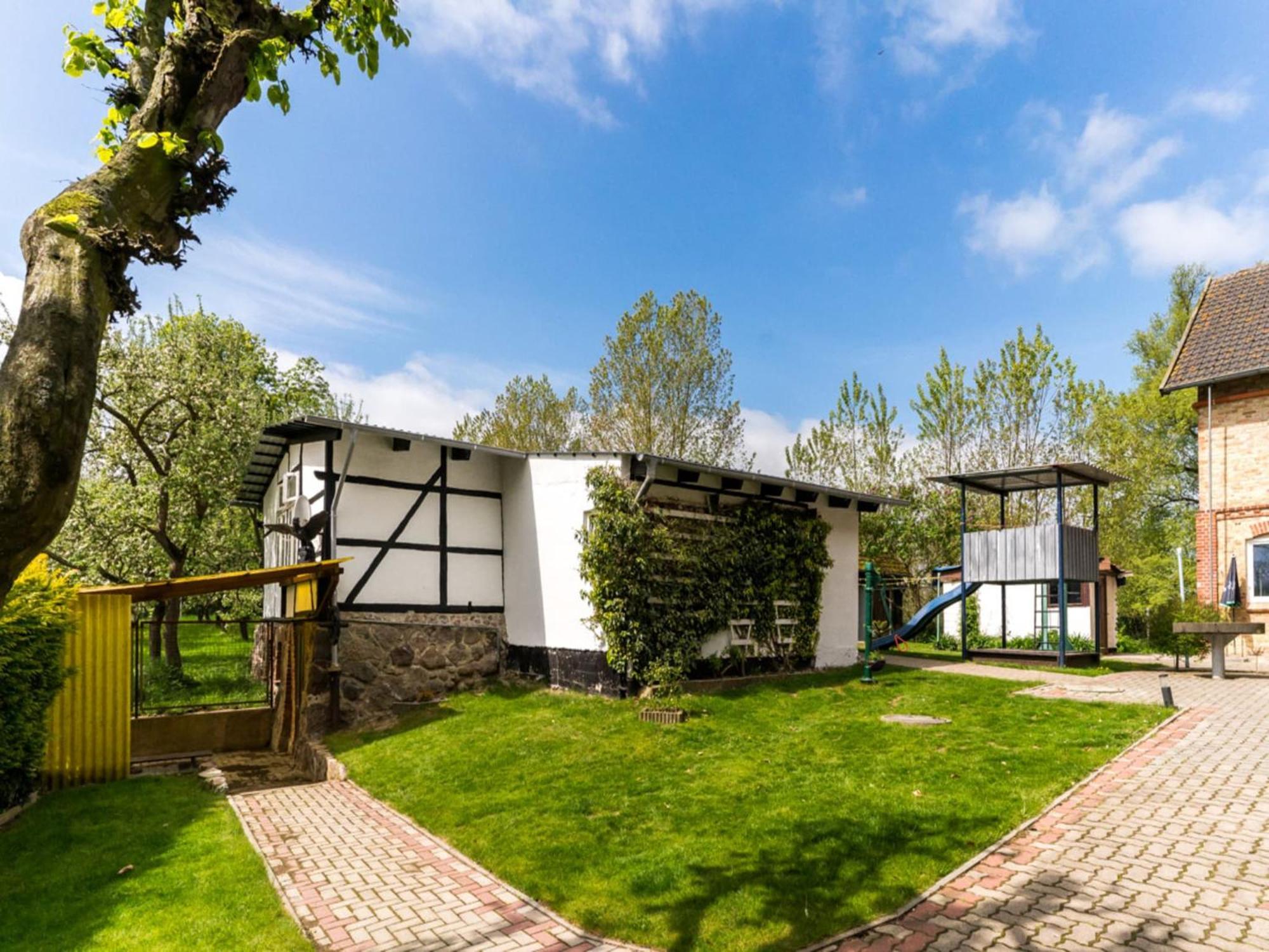 Lake View Apartment In Klein Pravtshagen With Garden Extérieur photo