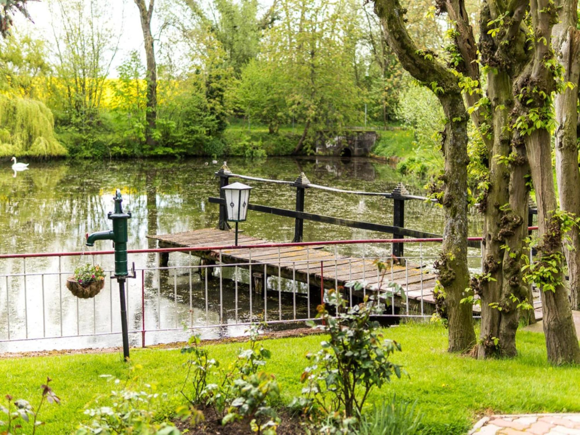 Lake View Apartment In Klein Pravtshagen With Garden Extérieur photo